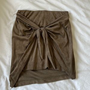 DRESS FORUM | Green Suede Tie-Front Skirt